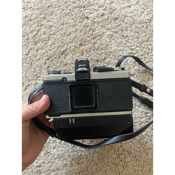 Olympus OM-1MD 35-70mm SLR Camera Zuiko MC Auto-S 1.8 Camera - Picture 5 of 10